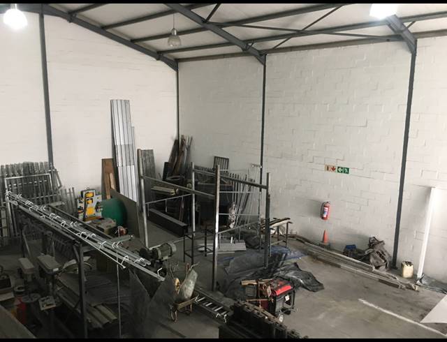 240M² WAREHOUSE TO LET IN BRACKENFELL INDUSTRIAL